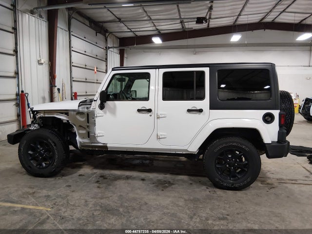 2017 Jeep Wrangler Unlimited Sahara 4x4 მანქანა იყიდება აუქციონზე, vin: 1C4BJWEG0HL739975, აუქციონის ნომერი: 44787235