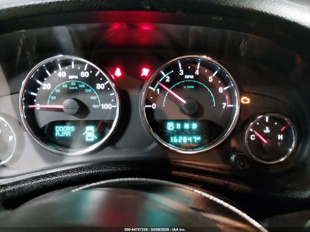 2017 Jeep Wrangler Unlimited Sahara 4x4 მანქანა იყიდება აუქციონზე, vin: 1C4BJWEG0HL739975, აუქციონის ნომერი: 44787235