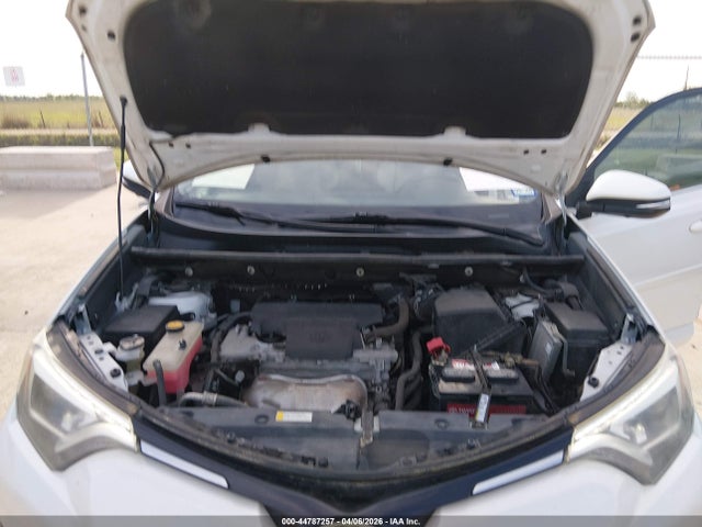 2T3YFREV8JW432083 Toyota Rav4 Platinum