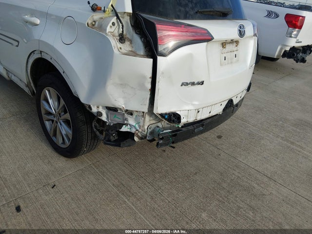 2T3YFREV8JW432083 Toyota Rav4 Platinum
