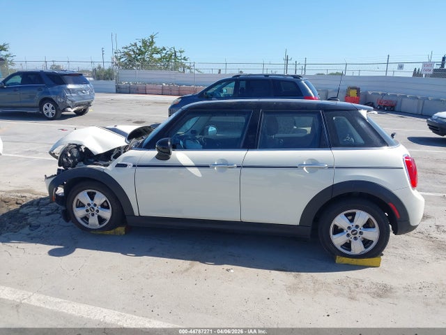 Mini Hardtop Cooper 2016 WMWXU1C51G2D12245 Image 14