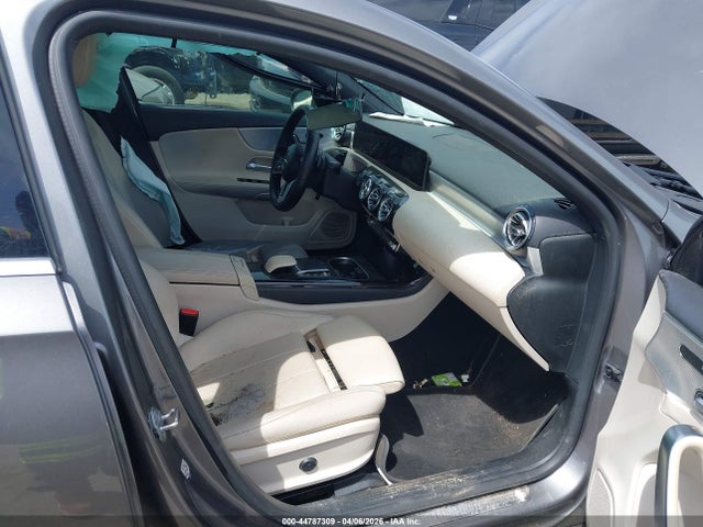 2021 Mercedes-benz A 220 მანქანა იყიდება აუქციონზე, vin: W1K3G4EB0MJ297772, აუქციონის ნომერი: 44787309
