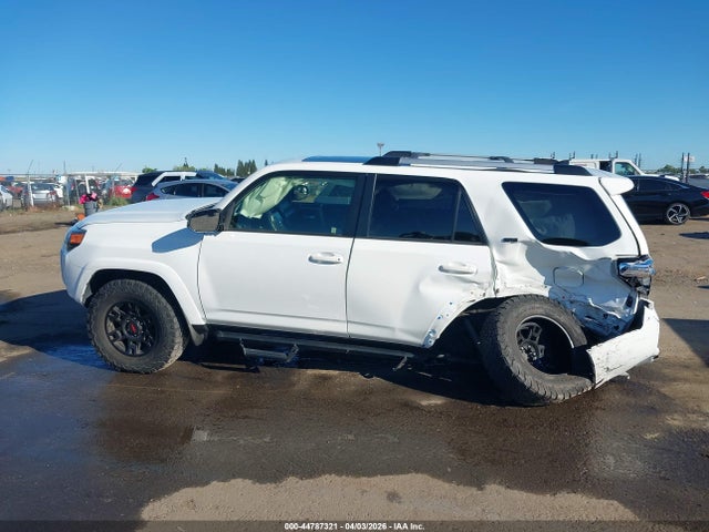 JTEBU5JR6L5813319 Toyota 4runner Sr5 Premium