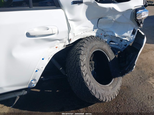 JTEBU5JR6L5813319 Toyota 4runner Sr5 Premium