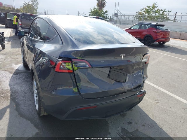 2021 TESLA MODEL Y 5YJYGDEEXMF083373 Photo 5