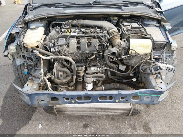 1FADP3L97JL233422 Ford FOCUS ST