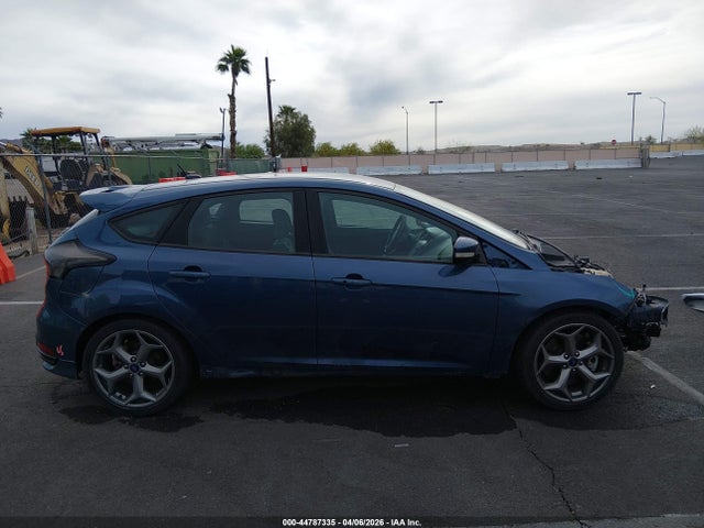 1FADP3L97JL233422 Ford FOCUS ST
