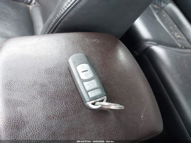 3MZBN1L38JM226207 Mazda Mazda3 Touring