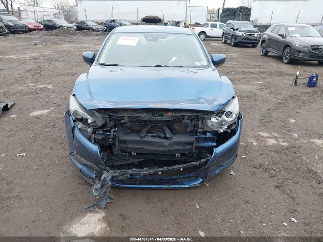 3MZBN1L38JM226207 Mazda Mazda3 Touring