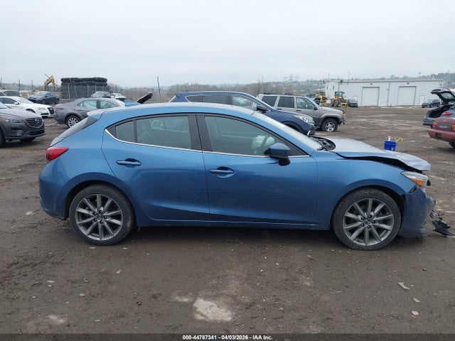 3MZBN1L38JM226207 Mazda Mazda3 Touring