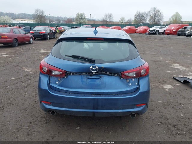 3MZBN1L38JM226207 Mazda Mazda3 Touring