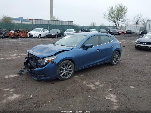 3MZBN1L38JM226207 Mazda Mazda3 Touring