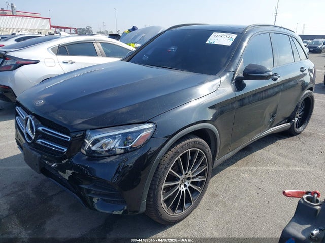 WDC0G4JB9KV183692 Mercedes-Benz GLC 300
