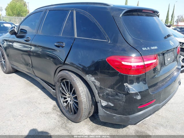 WDC0G4JB9KV183692 Mercedes-Benz GLC 300