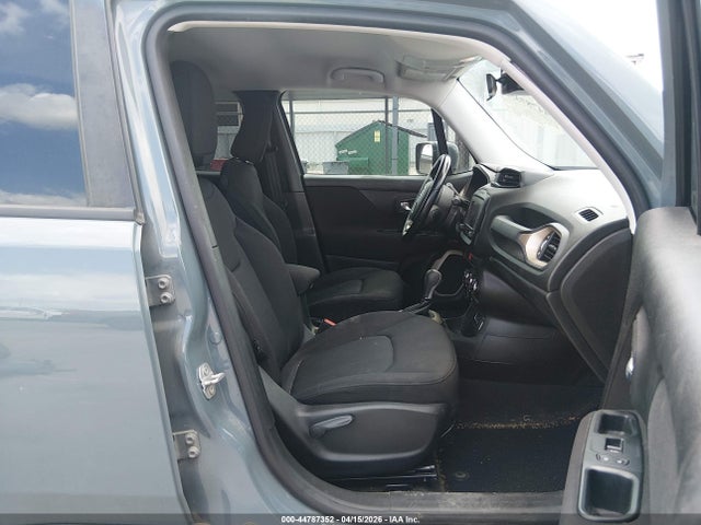Aukcja sprzedaży 2017 Jeep Renegade Latitude Fwd, vin: ZACCJABB2HPG21096, numer aukcji: 44787352