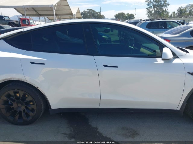 5YJYGDEE9MF202899 Tesla Model Y Long Range Dual Motor All-wheel Drive