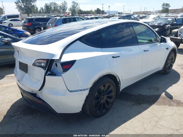 5YJYGDEE9MF202899 Tesla Model Y Long Range Dual Motor All-wheel Drive