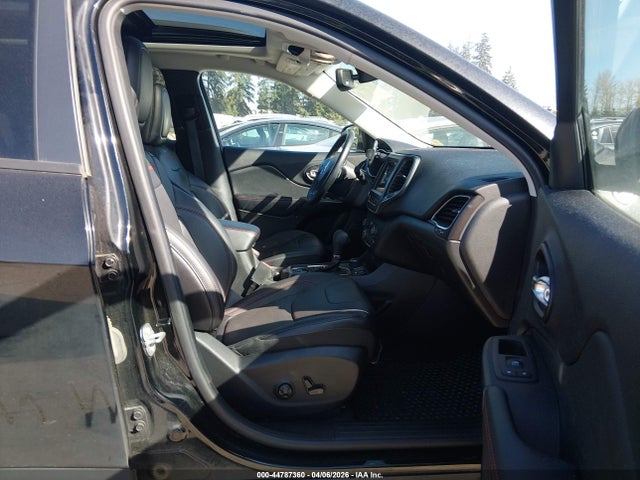 2021 Jeep Cherokee Trailhawk 4x4 მანქანა იყიდება აუქციონზე, vin: 1C4PJMBX9MD198864, აუქციონის ნომერი: 44787360