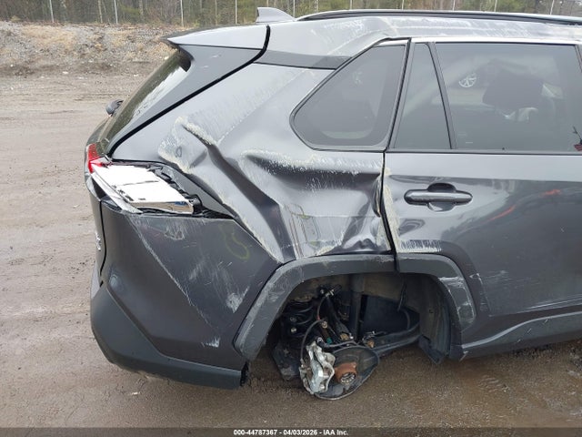 2T3P1RFV0RW446984 Toyota Rav4 Xle