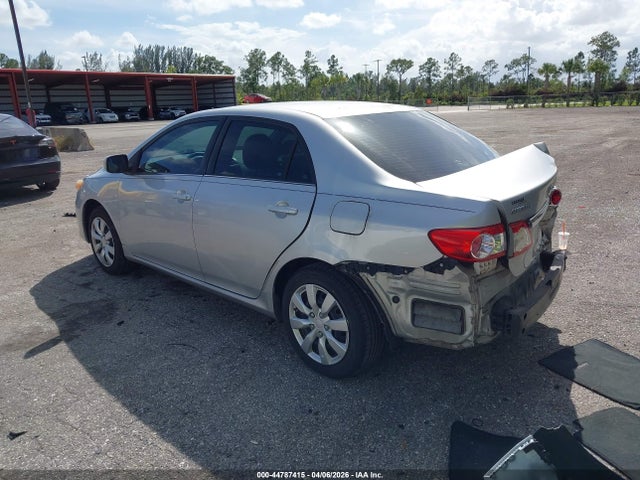 44787415 :رقم المزاد ، 5YFBU4EE3DP168865 vin ، 2013 Toyota Corolla Le مزاد بيع