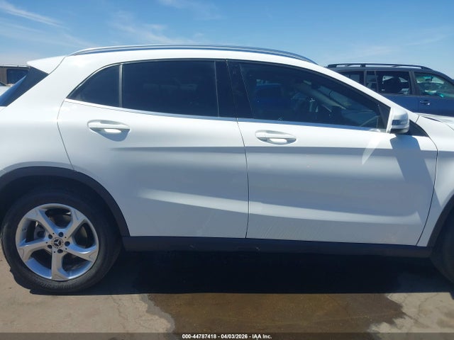 WDCTG4GB2LU027747 Mercedes-Benz Gla 250 4matic