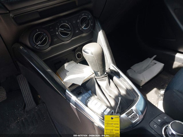 3MYDLBYV8HY185793 Toyota YARIS IA