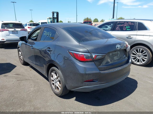 3MYDLBYV8HY185793 Toyota YARIS IA