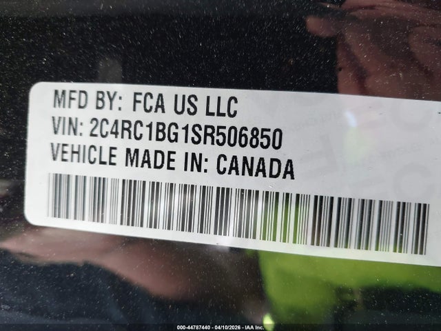 2025 CHRYSLER PACIFICA 2C4RC1BG1SR506850 Photo 8