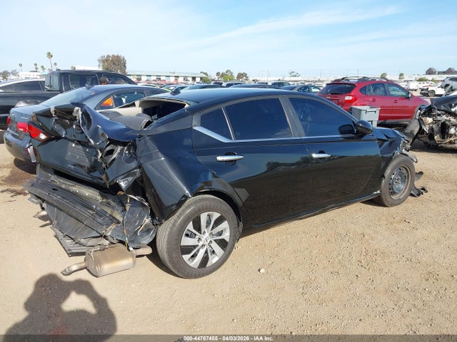 1N4BL4BV3KN312700 Nissan Altima 2.5 S