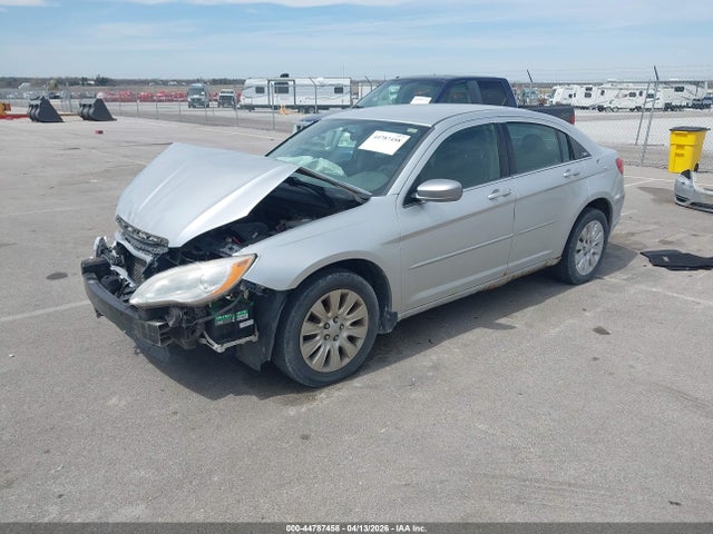 Продажа на аукционе авто 2011 Chrysler 200 Lx, vin: 1C3BC4FB3BN538380, номер лота: 44787458