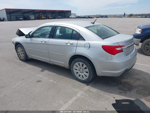 Продажа на аукционе авто 2011 Chrysler 200 Lx, vin: 1C3BC4FB3BN538380, номер лота: 44787458