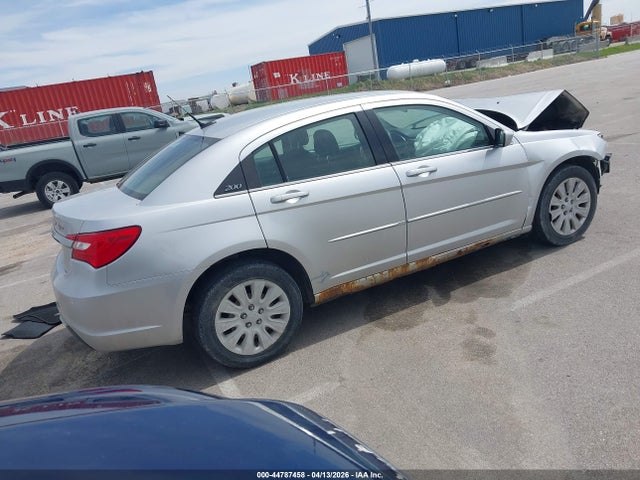 Продажа на аукционе авто 2011 Chrysler 200 Lx, vin: 1C3BC4FB3BN538380, номер лота: 44787458