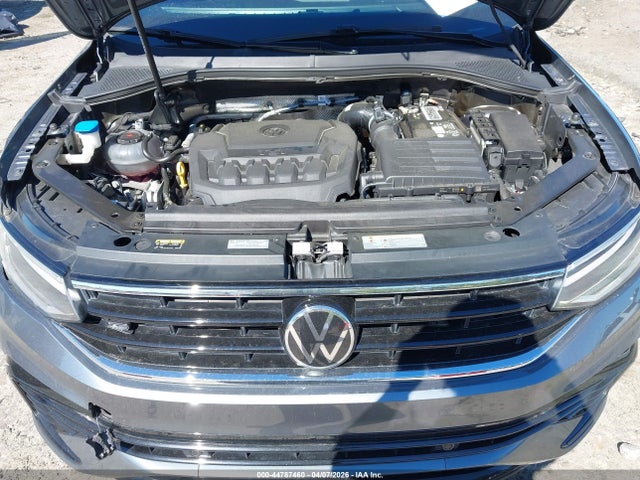 44787460 :رقم المزاد ، 3VVCB7AX9PM090687 vin ، 2023 Volkswagen Tiguan 2.0t Se R-line Black مزاد بيع
