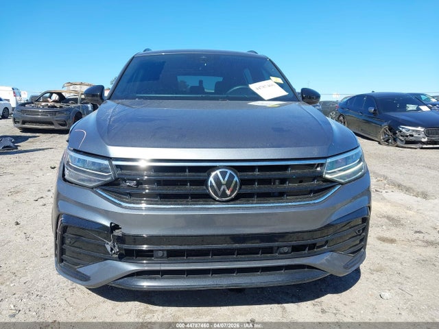 44787460 :رقم المزاد ، 3VVCB7AX9PM090687 vin ، 2023 Volkswagen Tiguan 2.0t Se R-line Black مزاد بيع