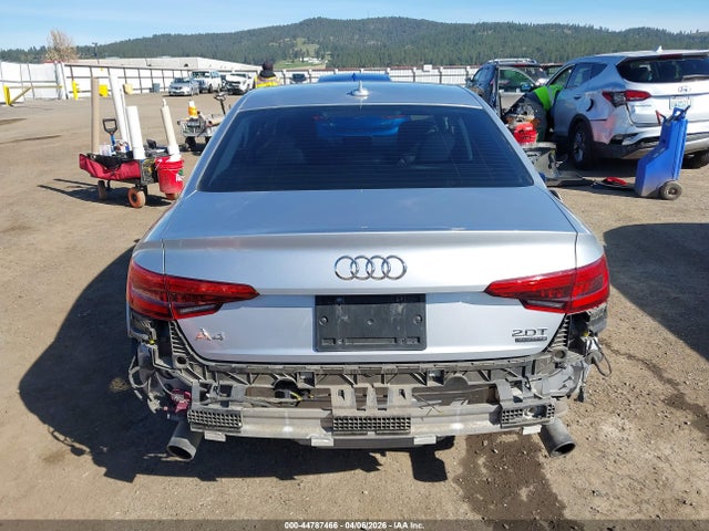 WAUENAF43HN063676 Audi A4 2.0t Premium