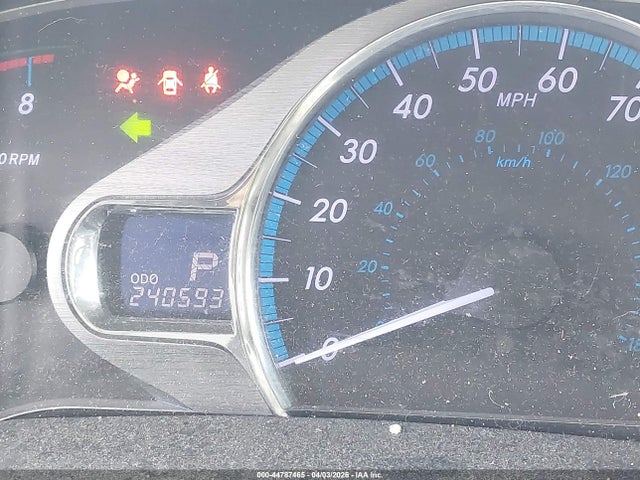 5TDYK3DC2ES450398 Toyota Sienna Xle V6 8 Passenger