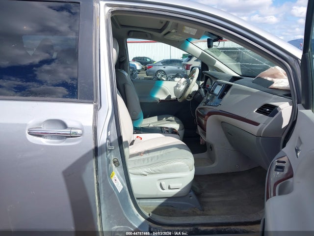 5TDYK3DC2ES450398 Toyota Sienna Xle V6 8 Passenger
