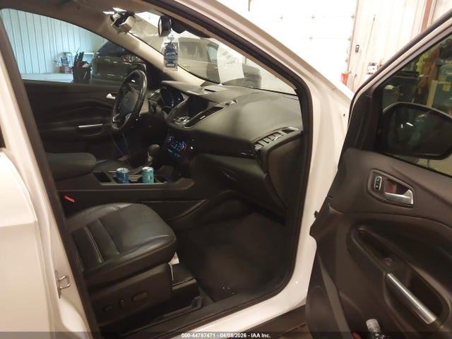 Продажа на аукционе авто 2017 Ford Escape Titanium, vin: 1FMCU9J94HUD57846, номер лота: 44787471