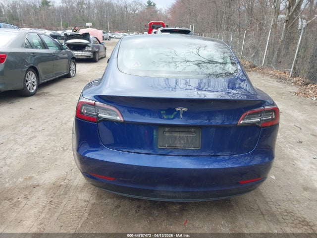 Tesla Model 3 Rear-wheel Drive 2022 5YJ3E1EA3NF252162 Image 16