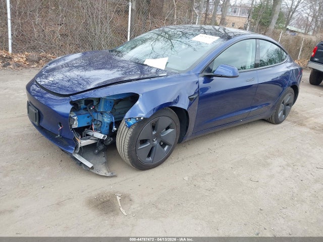 Tesla Model 3 Rear-wheel Drive 2022 5YJ3E1EA3NF252162 Image 2