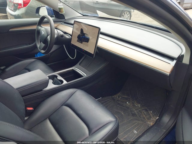 Tesla Model 3 Rear-wheel Drive 2022 5YJ3E1EA3NF252162 Image 5