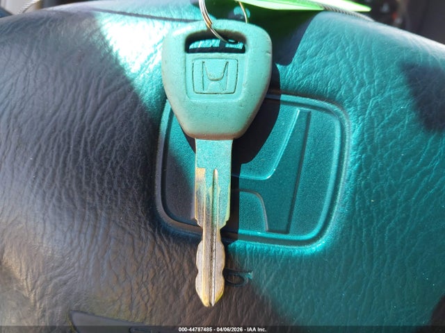 44787485 :رقم المزاد ، 1HGCG3250XA002887 vin ، 1999 Honda Accord Ex مزاد بيع