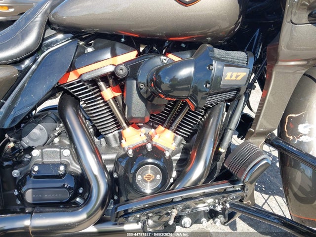 Harley-Davidson FLTRXSE 2021 1HD1TCL11MB952869 Image 8