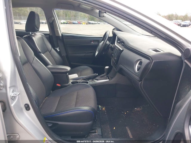 2T1BURHE2HC833592 Toyota COROLLA SE