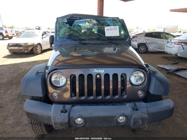 1C4BJWDGXHL553880 Jeep Wrangler Unlimited Sport 4x4