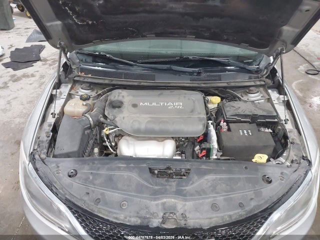 Auction sale of the 2015 Chrysler 200 Limited, vin: 1C3CCCAB2FN627370, lot number: 44787578