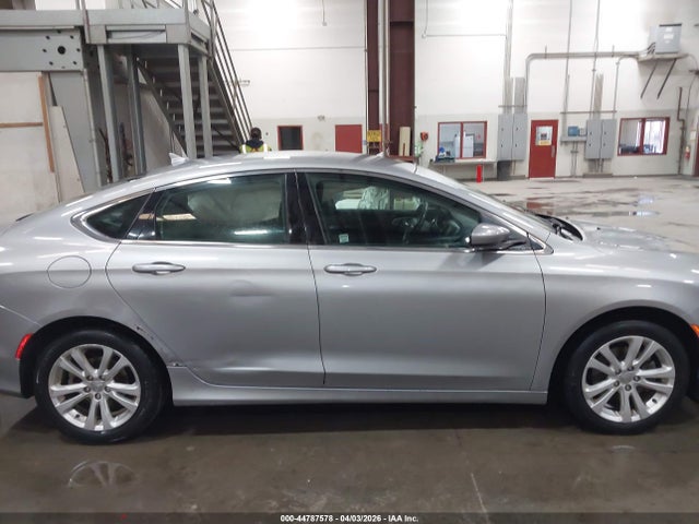 Auction sale of the 2015 Chrysler 200 Limited, vin: 1C3CCCAB2FN627370, lot number: 44787578