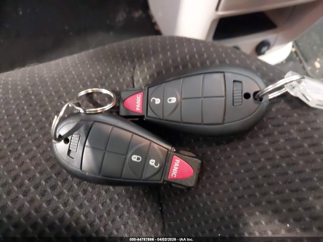 2C4RDGBG2JR312911 Dodge Grand Caravan Se