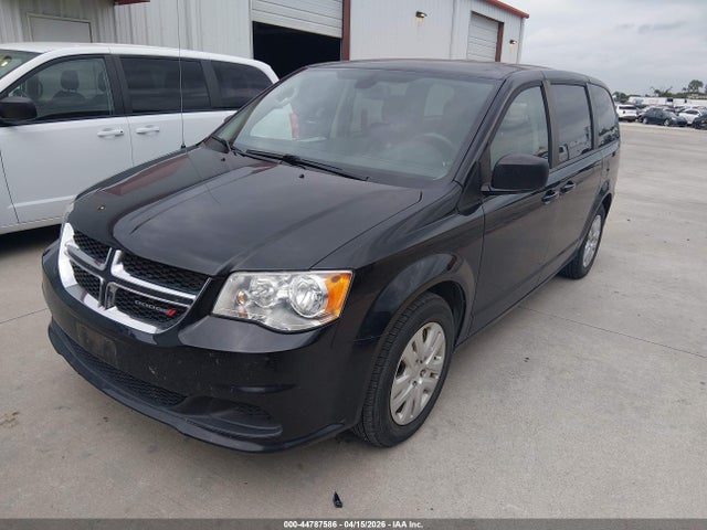 2C4RDGBG2JR312911 Dodge Grand Caravan Se
