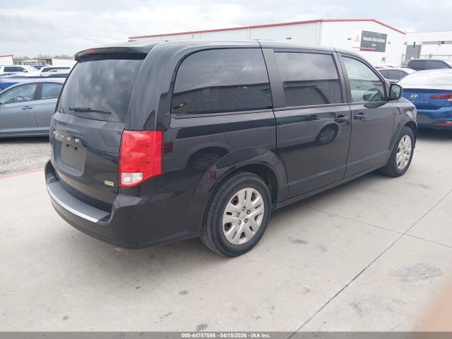 2C4RDGBG2JR312911 Dodge Grand Caravan Se